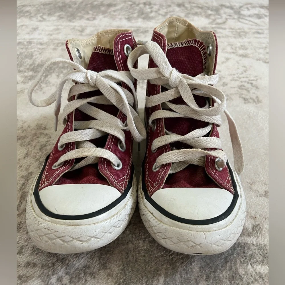 Kids Maroon Converse High-Tops Sneakers Sz 11 - Picture 2 of 10